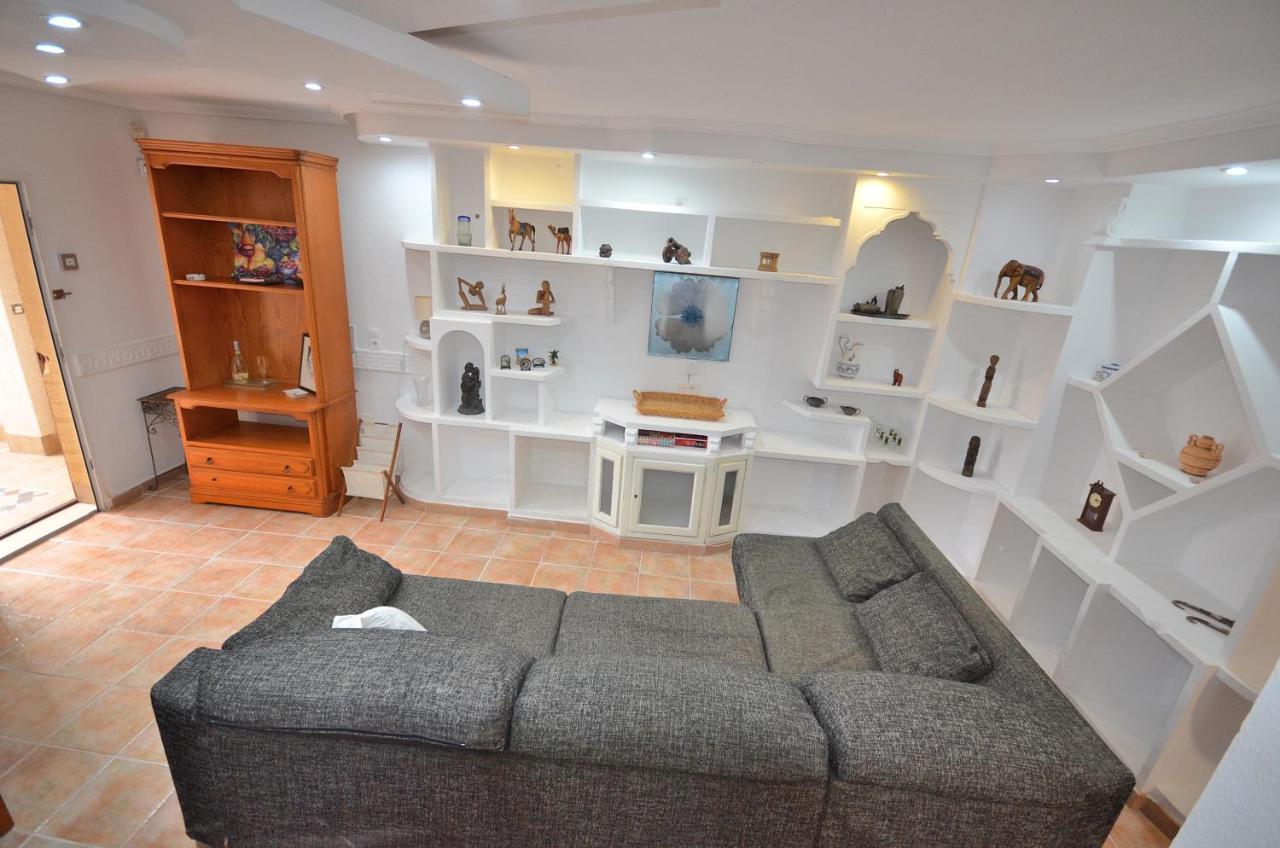 Agradable Adosado Con Piscina, Duchas Hidromasaje Villa Torrevieja Bagian luar foto