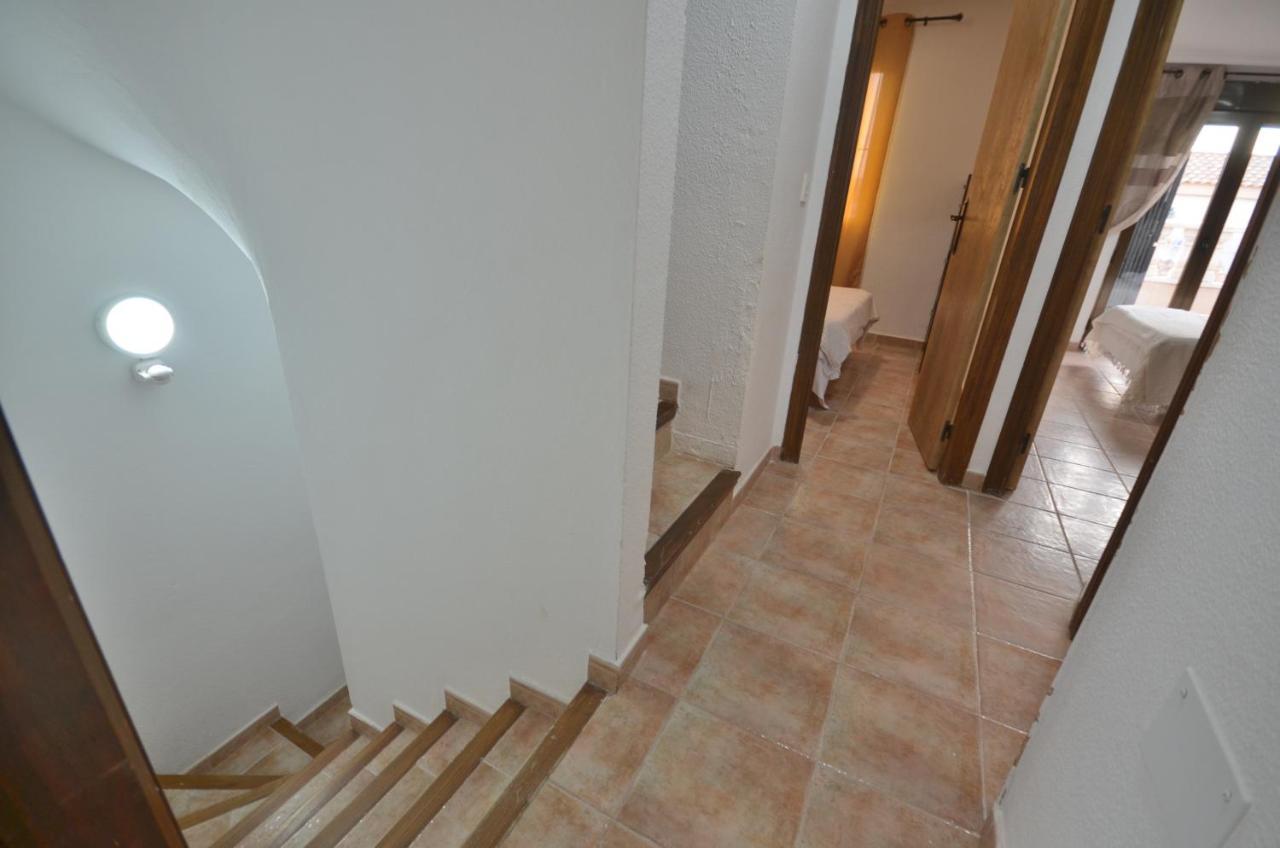 Agradable Adosado Con Piscina, Duchas Hidromasaje Villa Torrevieja Bagian luar foto